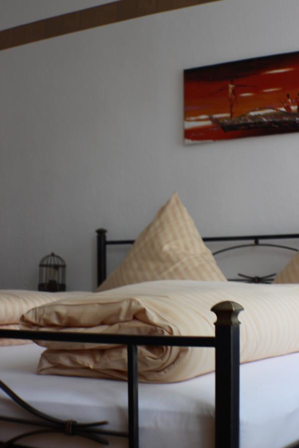 Vivo-Vino Bed and Breakfast Weisenheim am Sand Εξωτερικό φωτογραφία