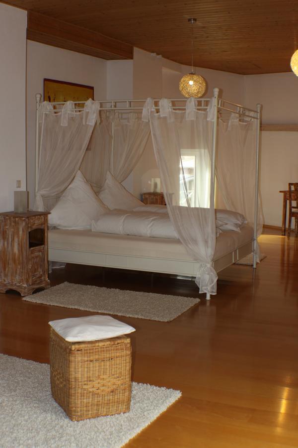 Vivo-Vino Bed and Breakfast Weisenheim am Sand Εξωτερικό φωτογραφία