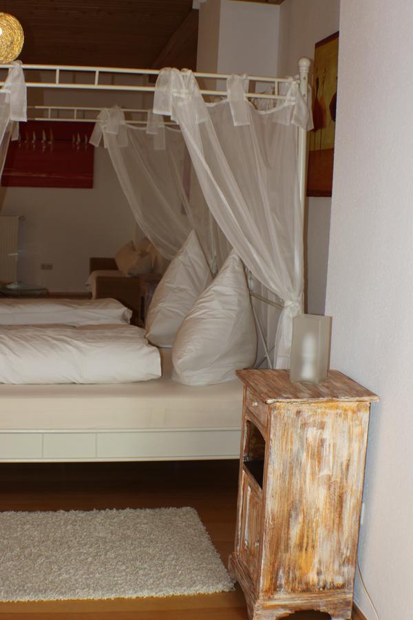 Vivo-Vino Bed and Breakfast Weisenheim am Sand Εξωτερικό φωτογραφία