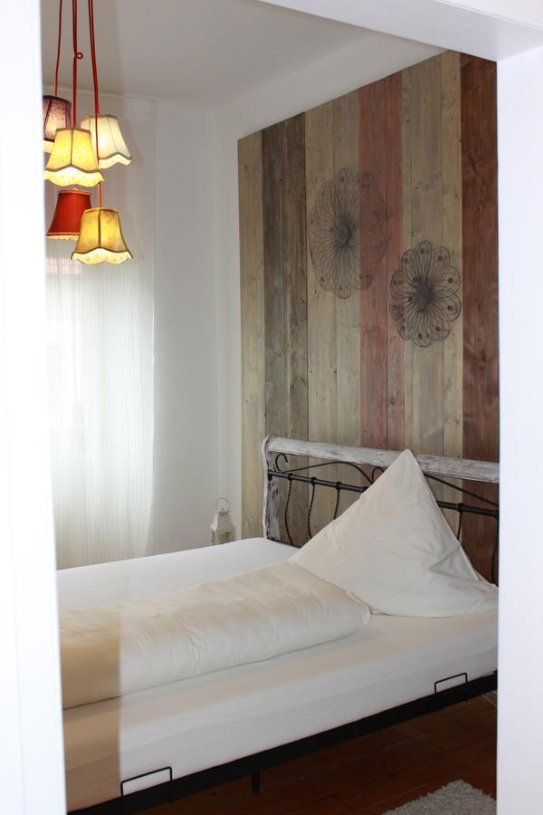 Vivo-Vino Bed and Breakfast Weisenheim am Sand Εξωτερικό φωτογραφία